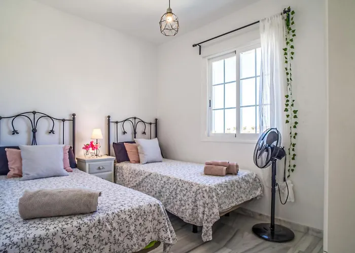 בית נופש Cozy In With Kitchen *