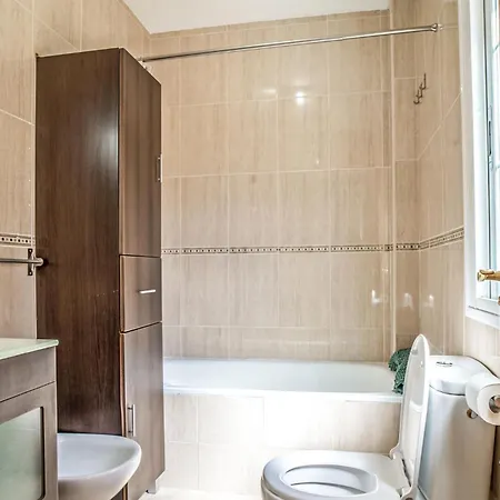 Cozy In With Kitchen 度假居 内尔哈