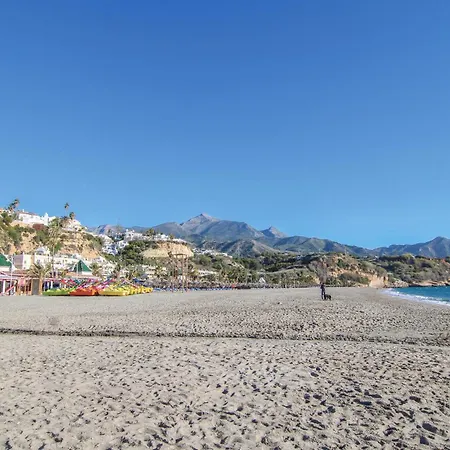 Cozy In With Kitchen 度假居 *