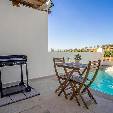 Cozy In With Kitchen Nerja