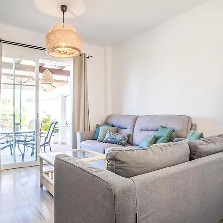 Vakantiehuis Cozy In With Kitchen Nerja